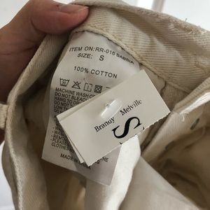 BRANDY MELVILLE white shorts